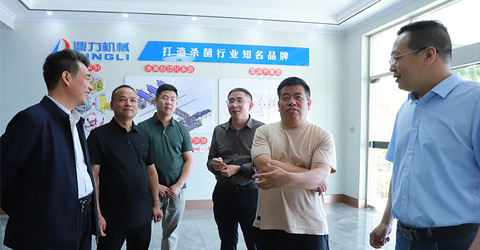 售中—客戶考察，簽訂合同